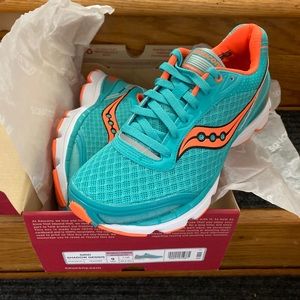 Saucony running shoes, size 9 regular.